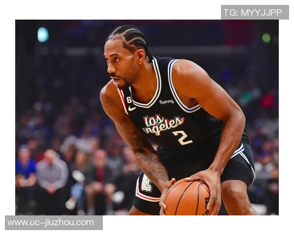 莱昂纳德全能表现助力球队20投10中斩获25分3篮板4助攻3抢断展现实力